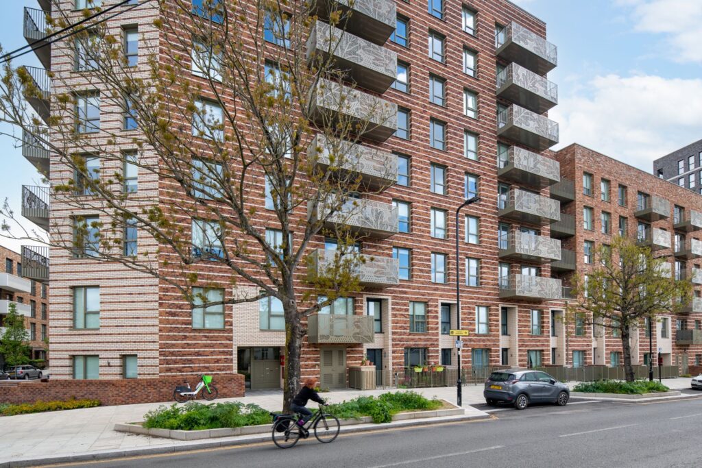 Acton Gardens - Phase 9